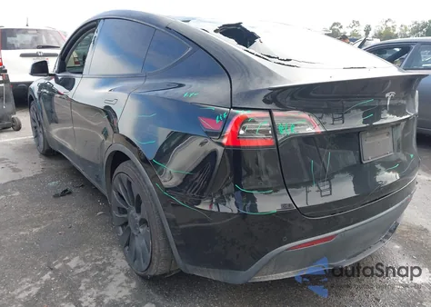 2020 Tesla Model Y Long Range Dual Motor All-Wheel Drive/Performance Dual Motor All-Wheel Drive from USA, damaged, VIN 5YJYGDEF5LF034573